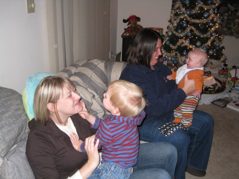 everyone-making-silly-faces