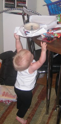 kivrin can reach stuff on the table